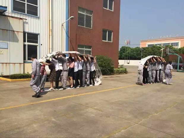 �Ϻ������y�T�S���ľ������P(y��ng)�ഺ���|(zh��)��չ���(d��ng)���D12��