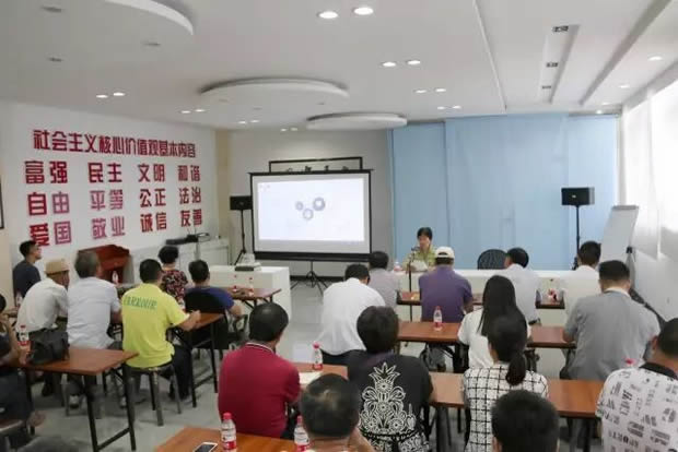 �Aͤ�(zh��n)���v�F�ɆT�ǽ���