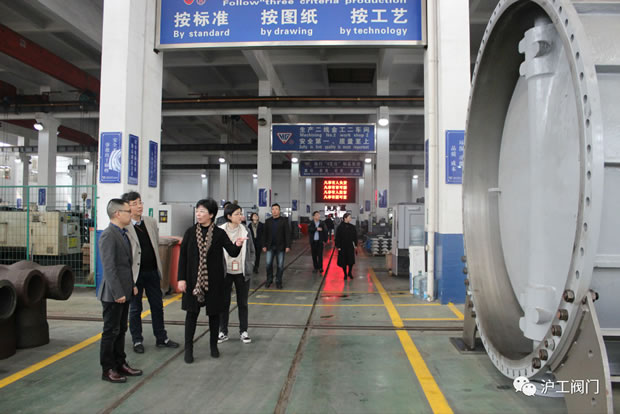 �ζ��^(q��)���f(xi��)ί�T�Aͤ�(zh��n)���(d��ng)С�M���Ϻ������y�T�S�_(k��i)չ�{(di��o)�л��(d��ng)���D2��