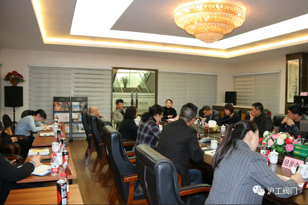 �ζ��^(q��)���f(xi��)ί�T�Aͤ�(zh��n)���(d��ng)С�M���Ϻ������y�T�S�_(k��i)չ�{(di��o)�л��(d��ng)���D4��